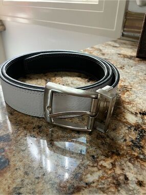 Nike Men's Reversible White and Black Leather Belt with Brushed Metal Buckle